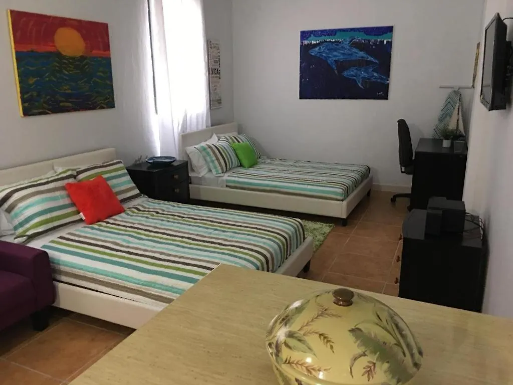 Manati Amazing Studio 0*,  Porto Riko
